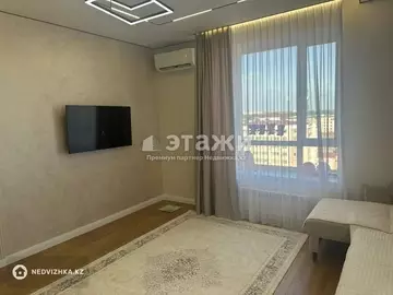 3-комнатная квартира, этаж 9 из 12, 64 м²