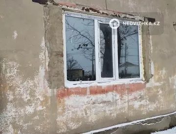 2-комнатная квартира, этаж 1 из 2, 42 м²