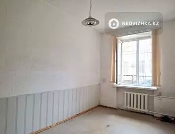 3-комнатная квартира, этаж 1 из 2, 63 м²