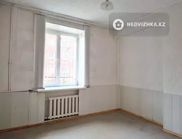 3-комнатная квартира, этаж 1 из 2, 63 м²