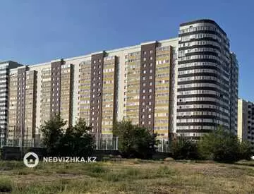 2-комнатная квартира, этаж 4 из 11, 60 м²