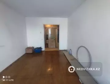 3-комнатная квартира, этаж 8 из 9, 68 м²