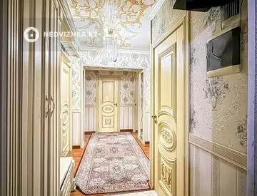 3-комнатная квартира, этаж 3 из 5, 72 м²