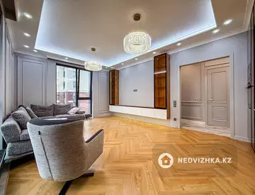 3-комнатная квартира, этаж 9 из 12, 82 м²