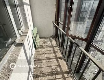 1-комнатная квартира, этаж 17 из 24, 35 м²