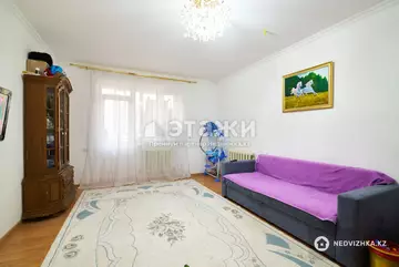 3-комнатная квартира, этаж 4 из 9, 84 м²