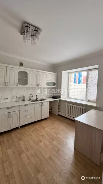 3-комнатная квартира, этаж 5 из 9, 94 м²
