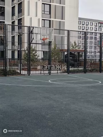 2-комнатная квартира, этаж 4 из 9, 48 м²