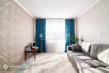 3-комнатная квартира, этаж 5 из 5, 61 м²