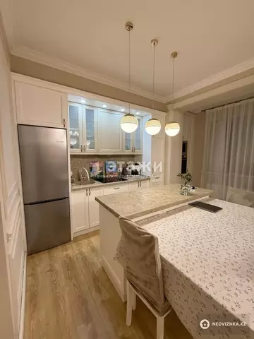 2-комнатная квартира, этаж 7 из 12, 48 м²