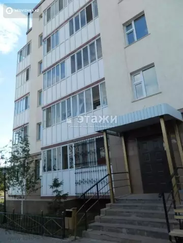 3-комнатная квартира, этаж 3 из 5, 79 м²