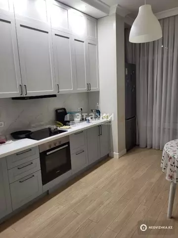 2-комнатная квартира, этаж 5 из 9, 63 м²