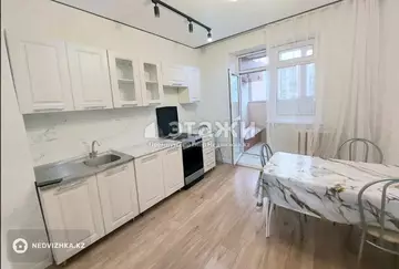 2-комнатная квартира, этаж 6 из 10, 64 м²