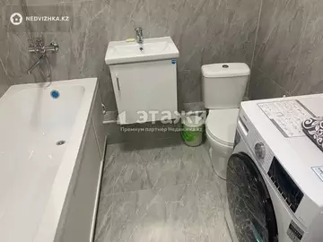 1-комнатная квартира, этаж 8 из 12, 41 м², на длительный срок