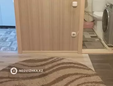 2-комнатная квартира, этаж 2 из 5, 53 м², на длительный срок