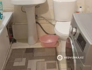 2-комнатная квартира, этаж 2 из 5, 53 м², на длительный срок