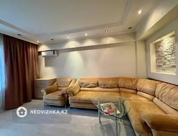 2-комнатная квартира, этаж 8 из 9, 50 м²