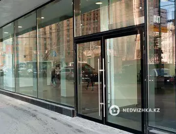 Торговое помещение, этаж 1 из 1, 252 м²