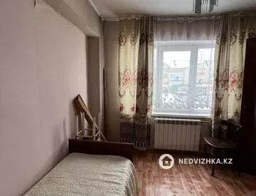 4-комнатная квартира, этаж 1 из 5, 59 м²
