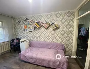 3-комнатная квартира, этаж 4 из 5, 48 м²