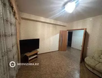 3-комнатная квартира, этаж 5 из 9, 82 м²