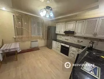 3-комнатная квартира, этаж 5 из 9, 82 м²