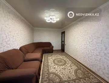2-комнатная квартира, этаж 4 из 5, 56 м²