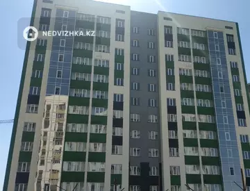 2-комнатная квартира, этаж 4 из 12, 55 м²
