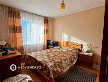 3-комнатная квартира, этаж 4 из 5, 59 м²