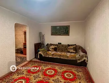 2-комнатная квартира, этаж 3 из 5, 41 м²