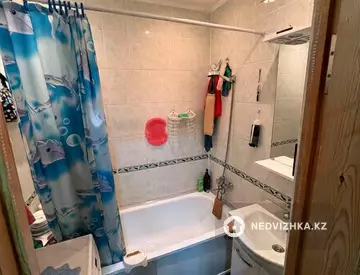 3-комнатная квартира, этаж 5 из 5, 62 м²