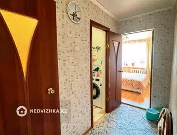 3-комнатная квартира, этаж 4 из 5, 61 м²