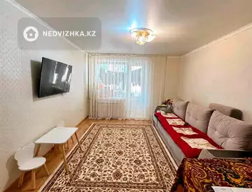 3-комнатная квартира, этаж 4 из 5, 61 м²