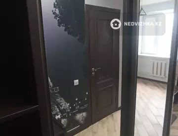 1-комнатная квартира, этаж 4 из 5, 37 м²