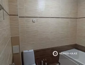 1-комнатная квартира, этаж 4 из 5, 37 м²