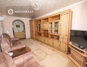 3-комнатная квартира, этаж 9 из 12, 72 м²