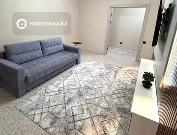 3-комнатная квартира, этаж 8 из 9, 83 м²