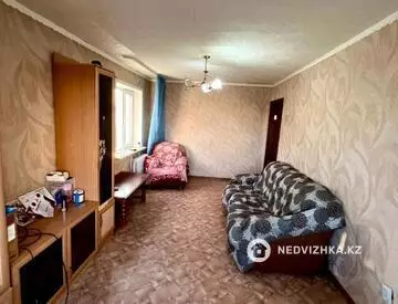 2-комнатная квартира, этаж 4 из 5, 43 м²