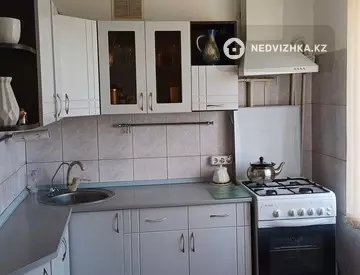 4-комнатная квартира, этаж 5 из 5, 75 м²