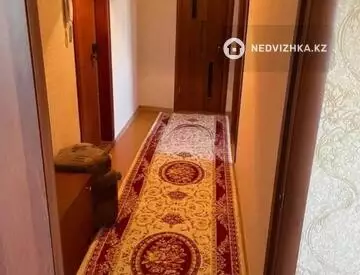 2-комнатная квартира, этаж 4 из 9, 47 м²