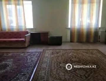 2-комнатная квартира, этаж 1 из 5, 56 м²