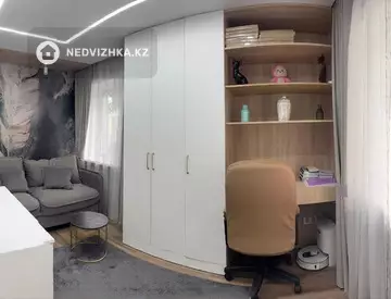 2-комнатная квартира, этаж 2 из 3, 42 м²