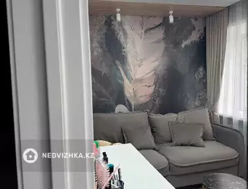 2-комнатная квартира, этаж 2 из 3, 42 м²