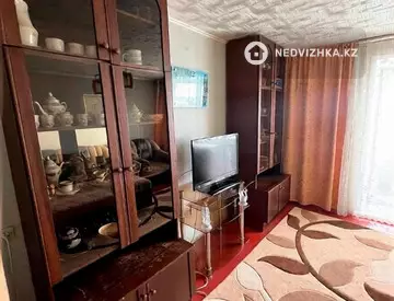 4-комнатная квартира, этаж 9 из 9, 79 м²