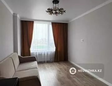 2-комнатная квартира, этаж 4 из 12, 50 м²