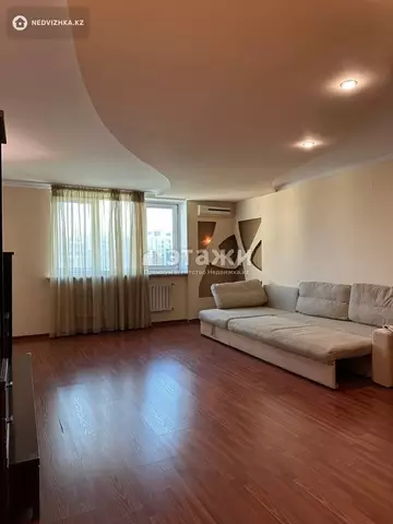 3-комнатная квартира, этаж 9 из 14, 100 м²