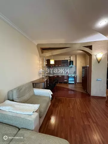 3-комнатная квартира, этаж 9 из 14, 100 м²