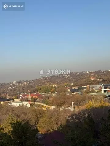 4-комнатная квартира, этаж 5 из 7, 139 м²