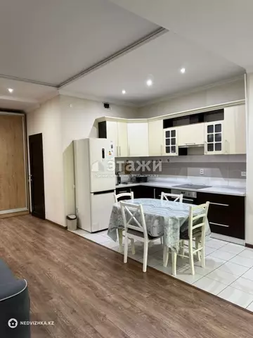 1-комнатная квартира, этаж 7 из 9, 53 м²