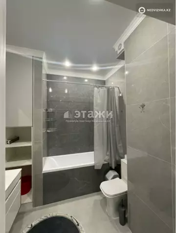 3-комнатная квартира, этаж 11 из 18, 64 м²